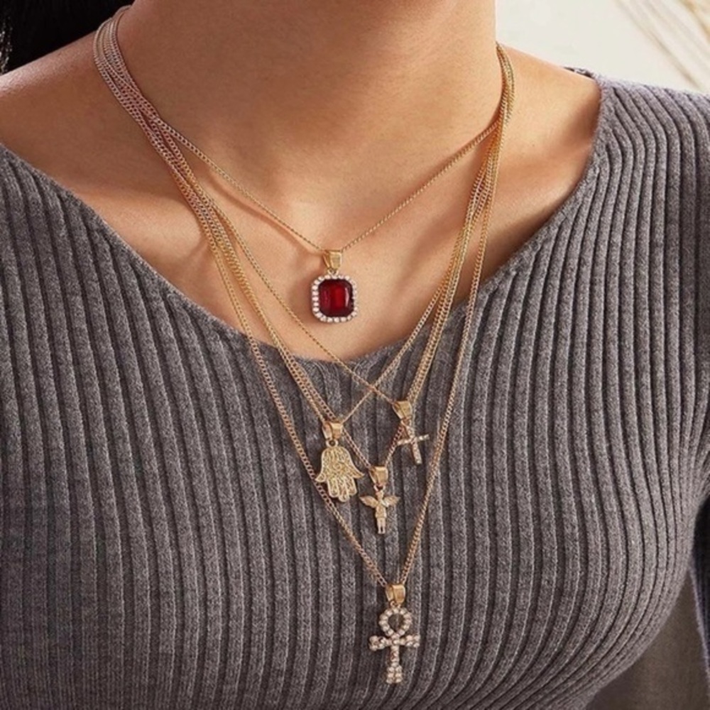 3/$30 💛 Multi Layered Charm Necklace